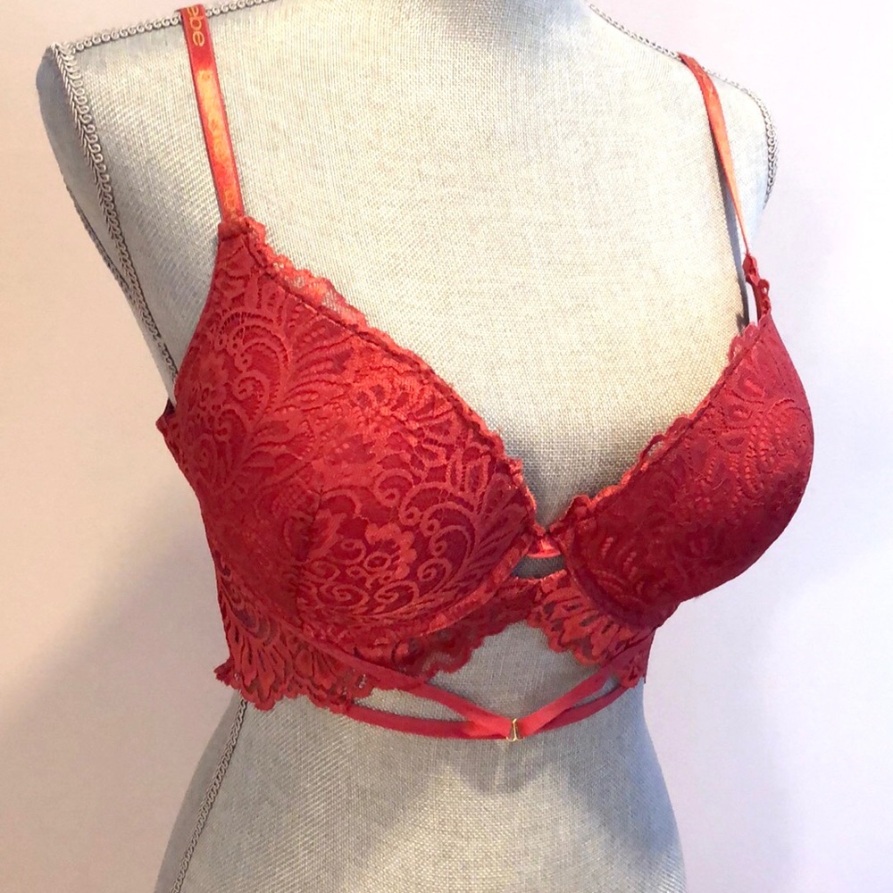💕Bebe underwire bra 💕